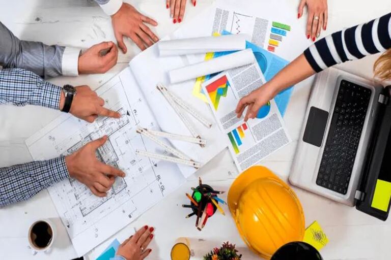 What is the Difference Between Design and Build Contract?